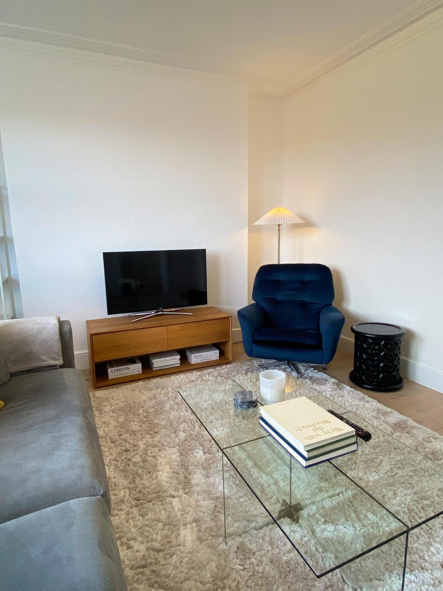 Appartamento Sleek Scandi-inspired 2bd Flat Fulham *